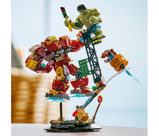 LEGO SUPER HEROES 76343 Epicka bitwa: Hulkbuster kontra Hulk - 1473566 - zdjęcie 7